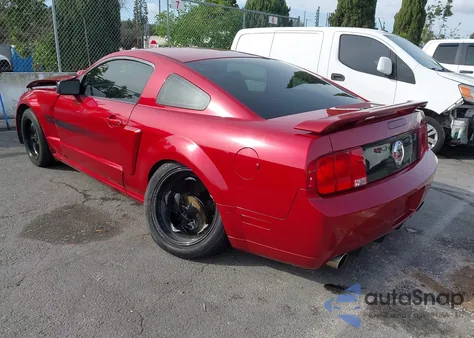 2008 Ford Mustang Gt Deluxe/Gt Premium z USA, uszkodzony, nr VIN 1ZVHT82HX85159373